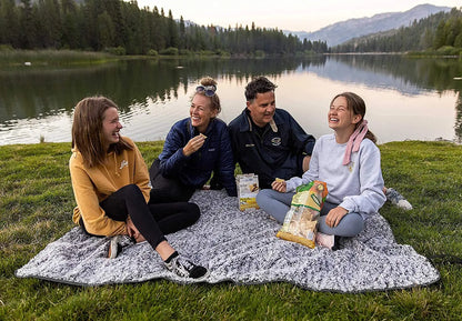 Fleece Camping Blanket Portable Windproof Thick Outdoor Picnic Mat Waterproof Travel Rug for Hiking Beach Festival