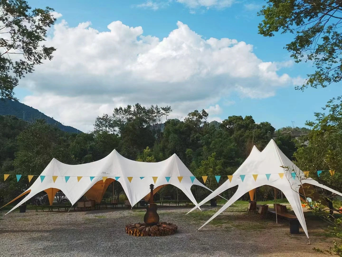 Hump Tent Octopus Shape,Waterproof Sunscreen,Cloud Top Canopy Large Space Multiple Sizes Thick Oxford,for Camping Wedding Party